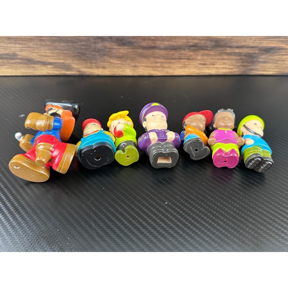 Mixed Toy Figure Lot Pirate Pilot Kids Little Tikes Battat Multi Color 7pc‎